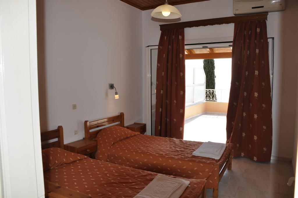 Stella'S Apartments Agios Gordios  Bagian luar foto