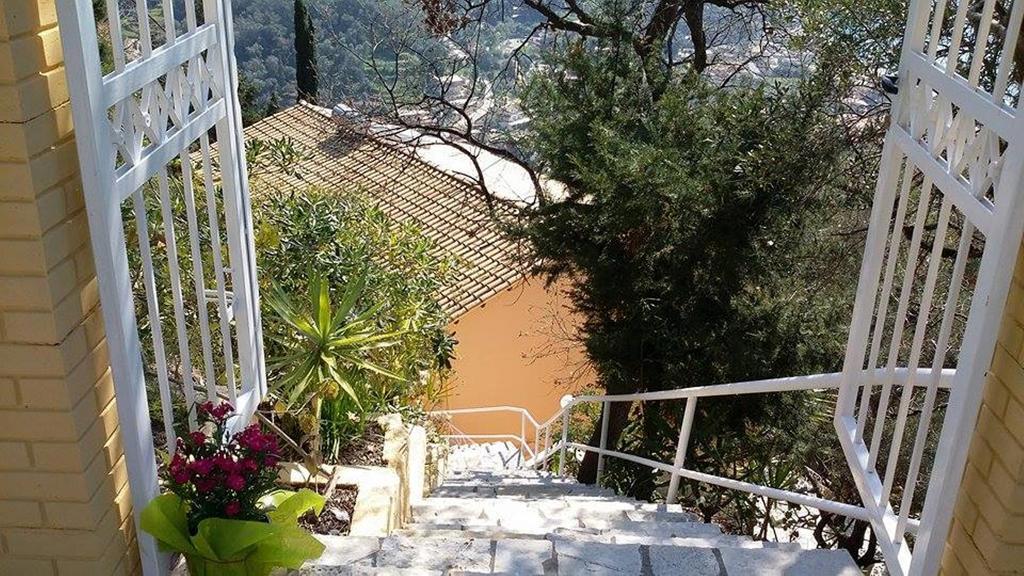 Stella'S Apartments Agios Gordios  Bagian luar foto