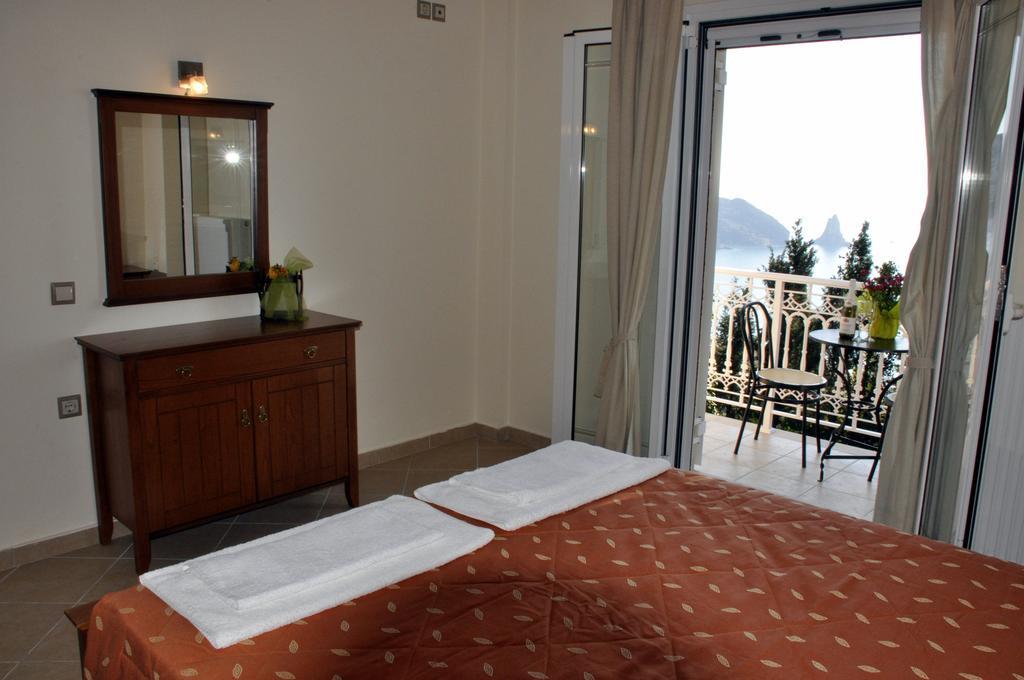 Stella'S Apartments Agios Gordios  Bagian luar foto