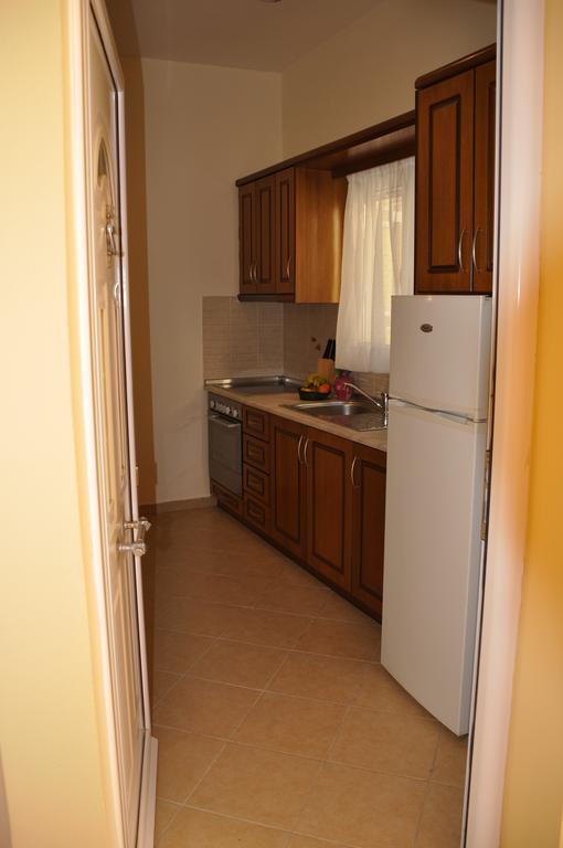 Stella'S Apartments Agios Gordios  Bagian luar foto