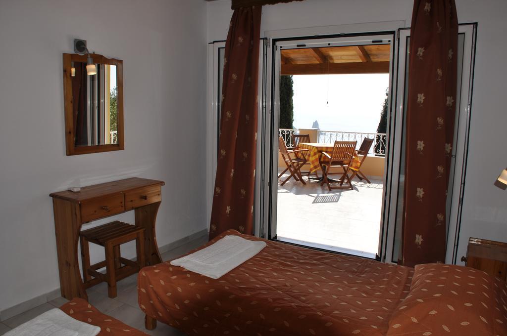 Stella'S Apartments Agios Gordios  Bagian luar foto