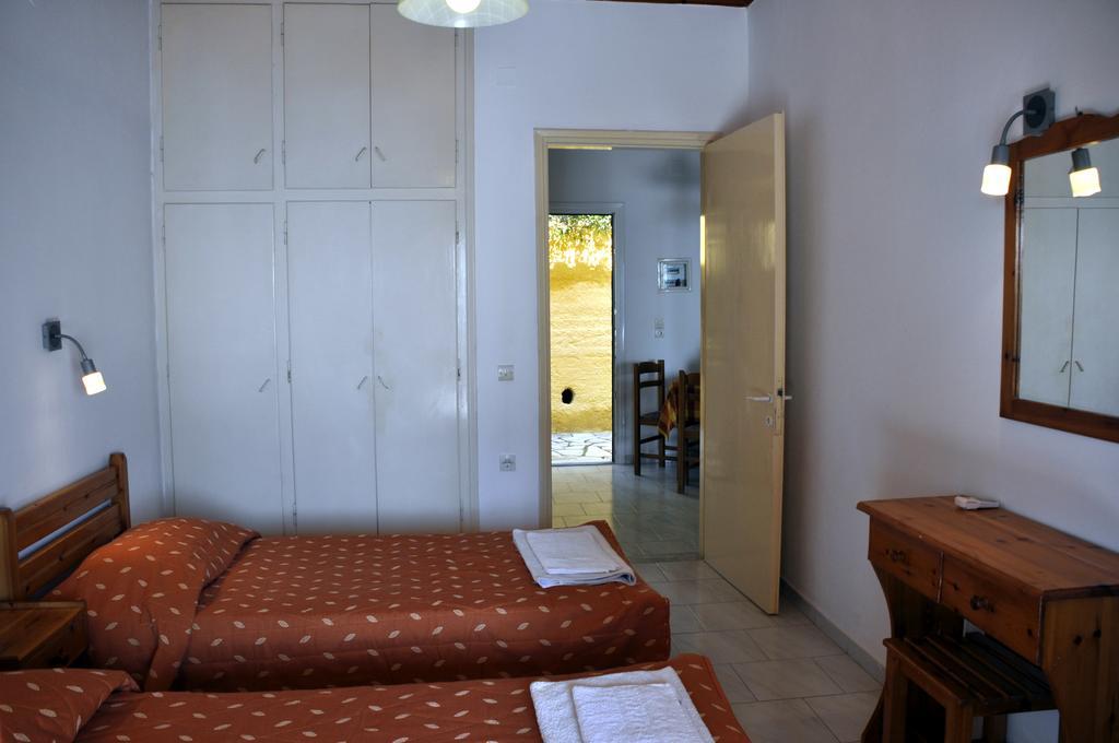 Stella'S Apartments Agios Gordios  Bagian luar foto